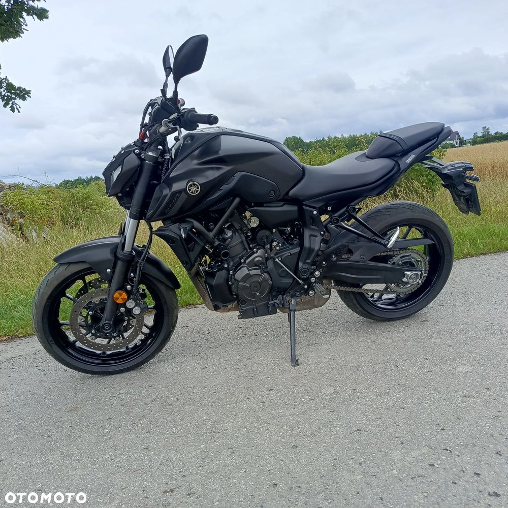 Yamaha MT - 2