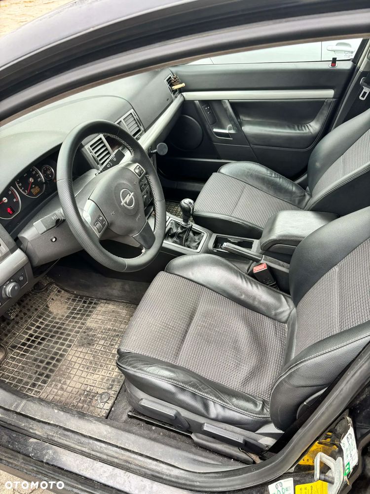 Opel Vectra 1.9 CDTI Sport / GTS - 5
