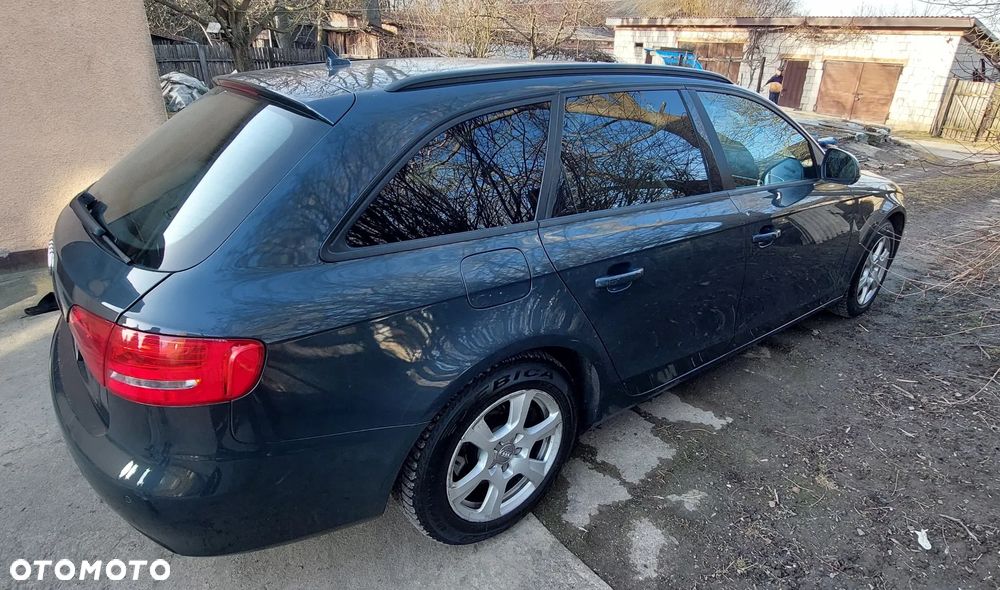 Audi A4 Avant 2.0 TDI e DPF Ambiente - 23