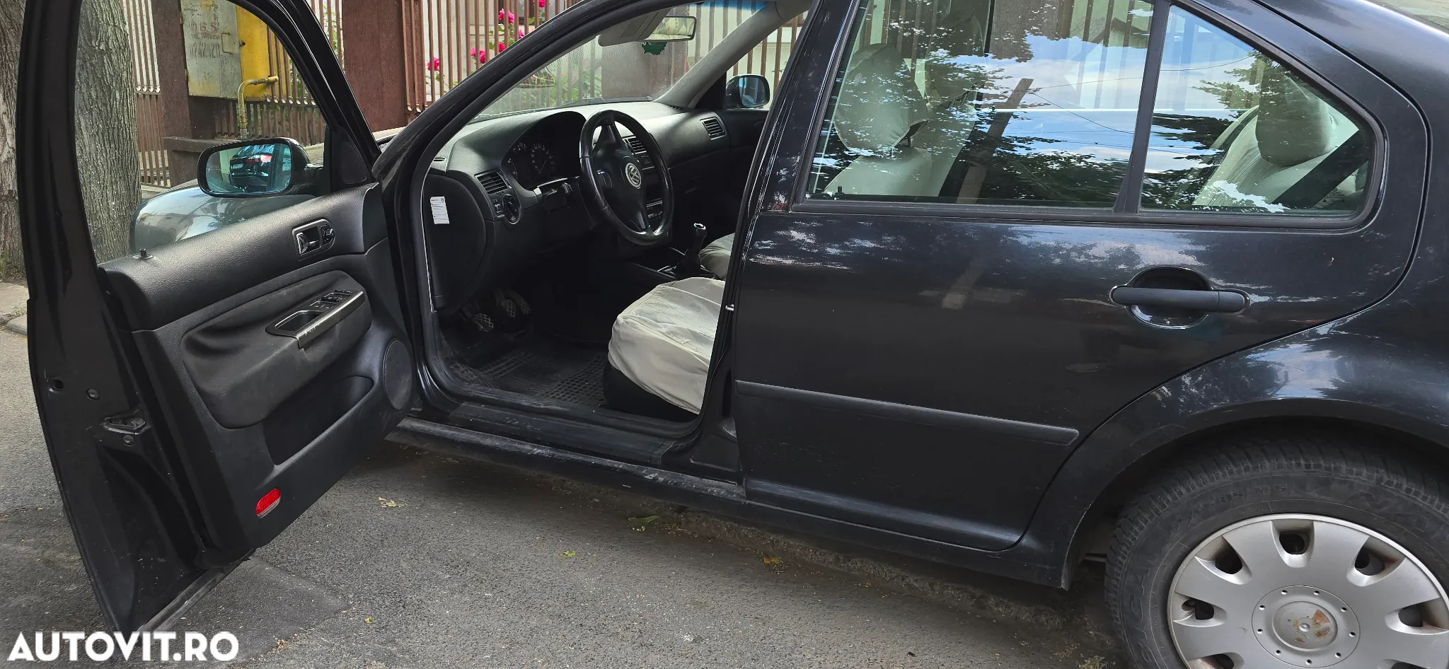 Volkswagen Bora 1.9TDI Basis - 2