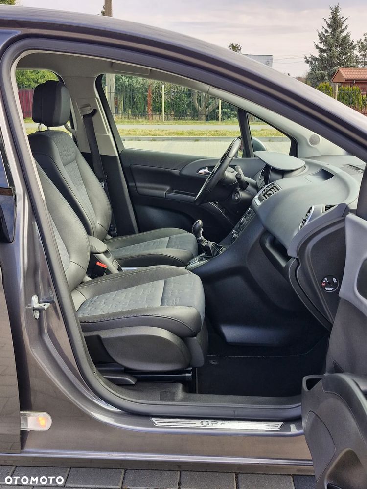 Opel Meriva 1.4 T Cosmo S&S - 16