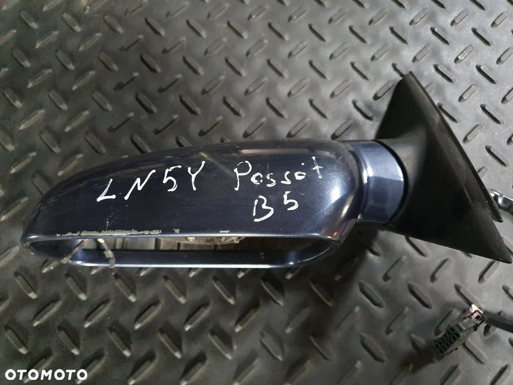 VW PASSAT B5 LUSTERKO LEWE ELEKTRYCZNE 5PIN E1020479 3B0857933 LN5Y - 2
