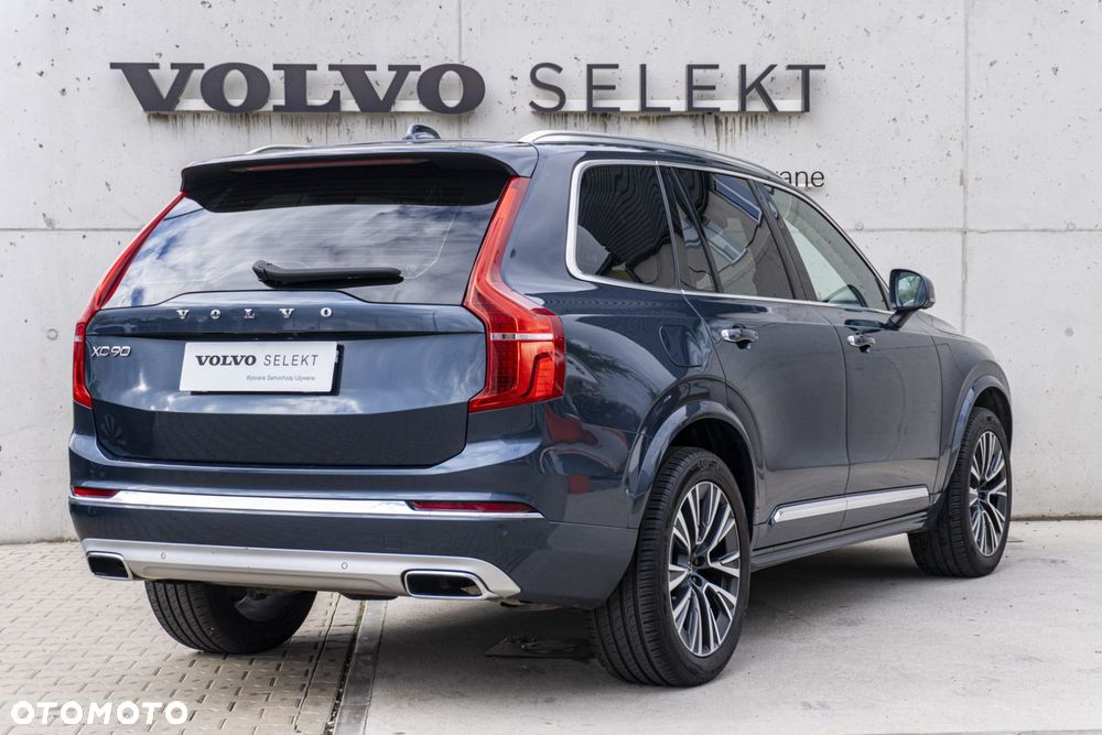 Volvo XC 90 - 7