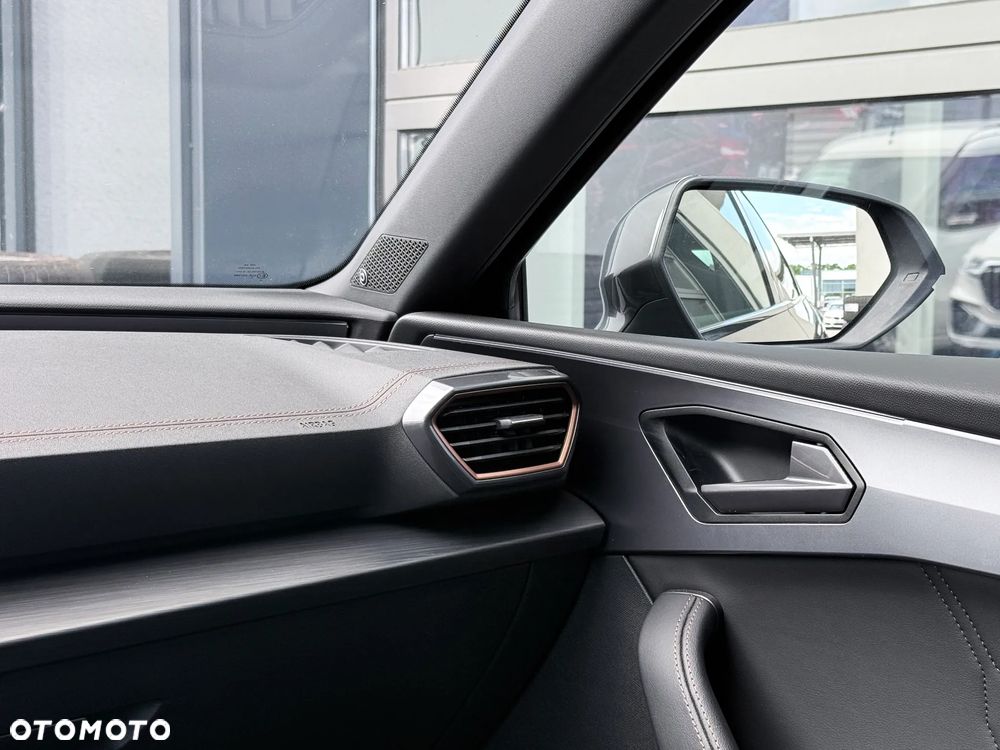 Cupra Leon Sportstourer 2.0 TSI DSG VZ - 21