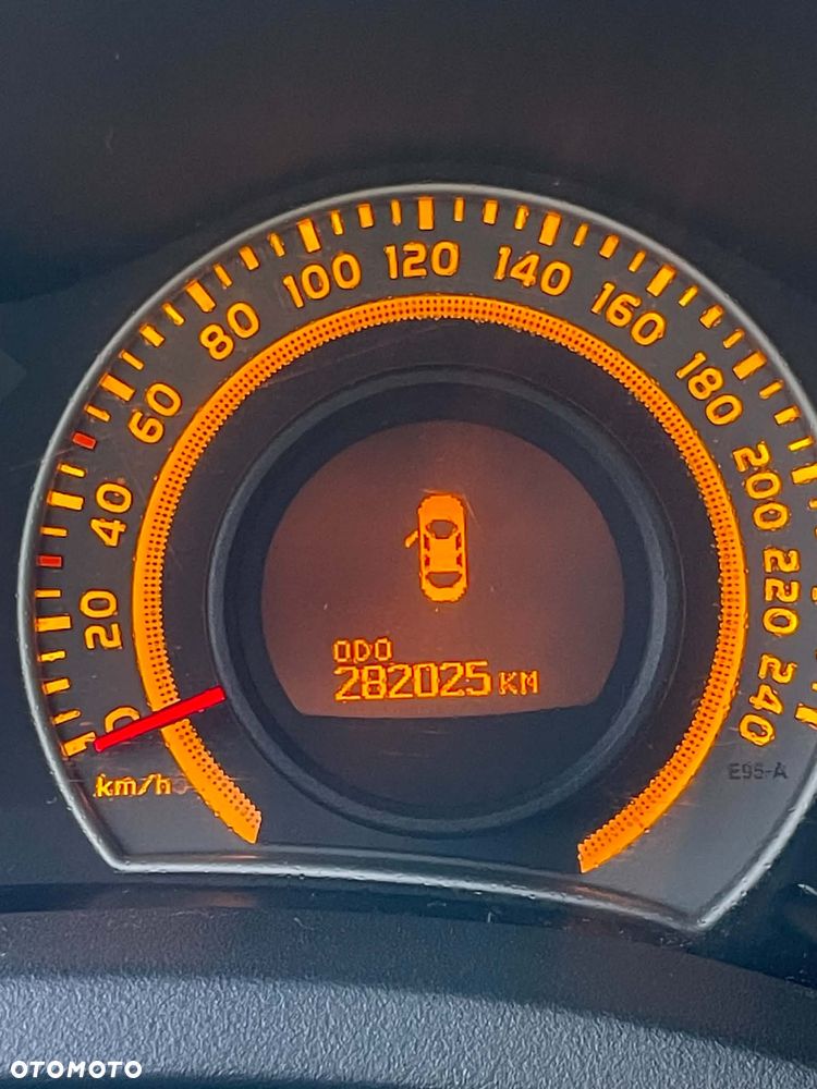 Toyota Auris 1.4 VVT-i Terra - 13