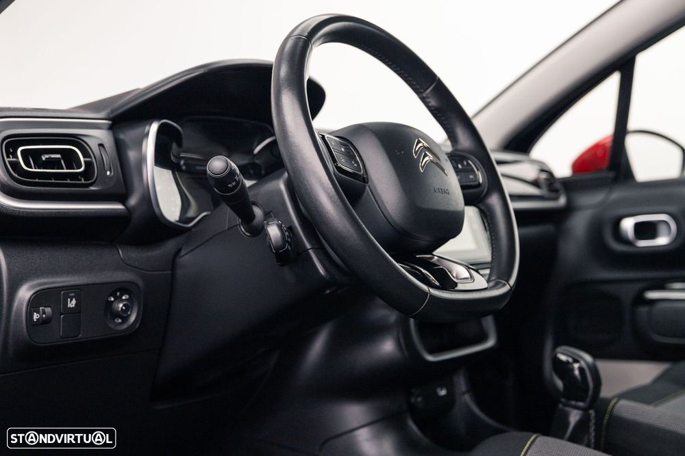 Citroën C3 1.2 PureTech Shine - 21