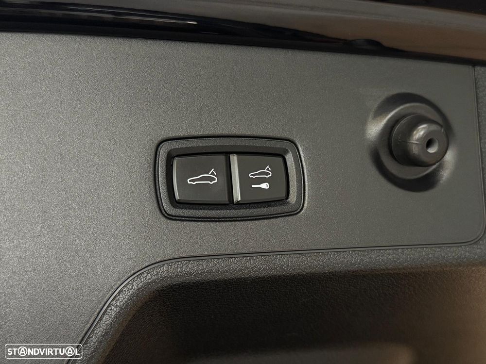 Porsche Panamera Sport Turismo Turbo S E-Hybrid - 21