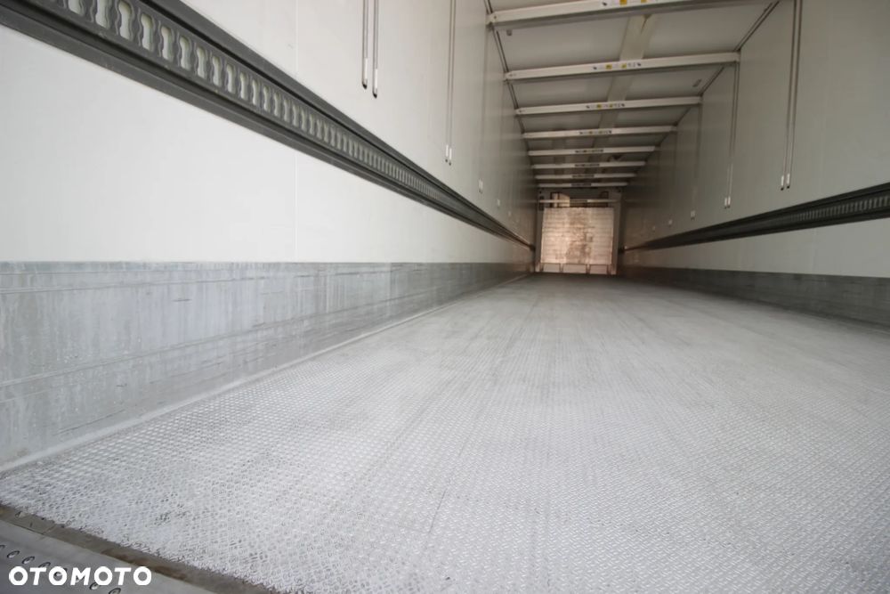 Schmitz Cargobull FP 60 V7 Thermo King SLXi 300 / DOPPELSTOCK / ŚCIANA 7 CM / - 28