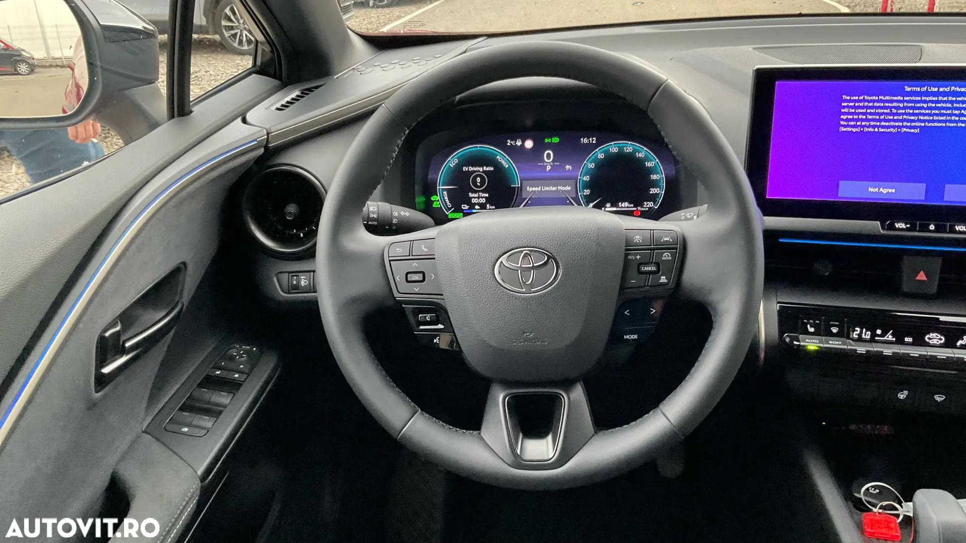 Toyota C-HR 2.0 PHEV 223 CP 4x2 CVT Exclusive - 12