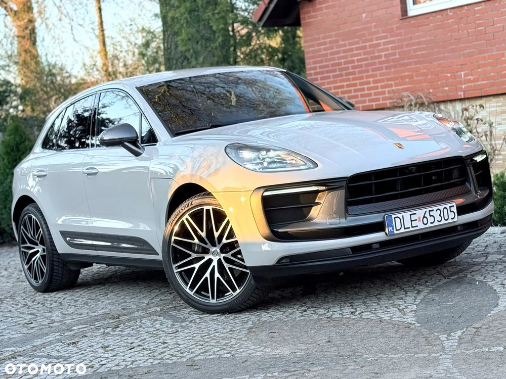 Porsche Macan T - 19