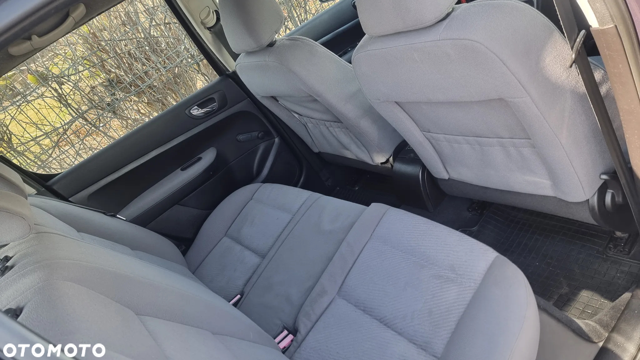 Peugeot 307 1.6 - 10