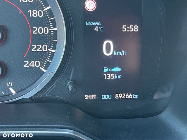 Toyota Corolla 1.6 Comfort - 7