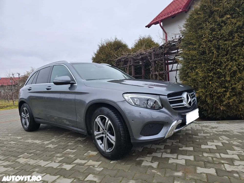 Mercedes-Benz GLC - 1