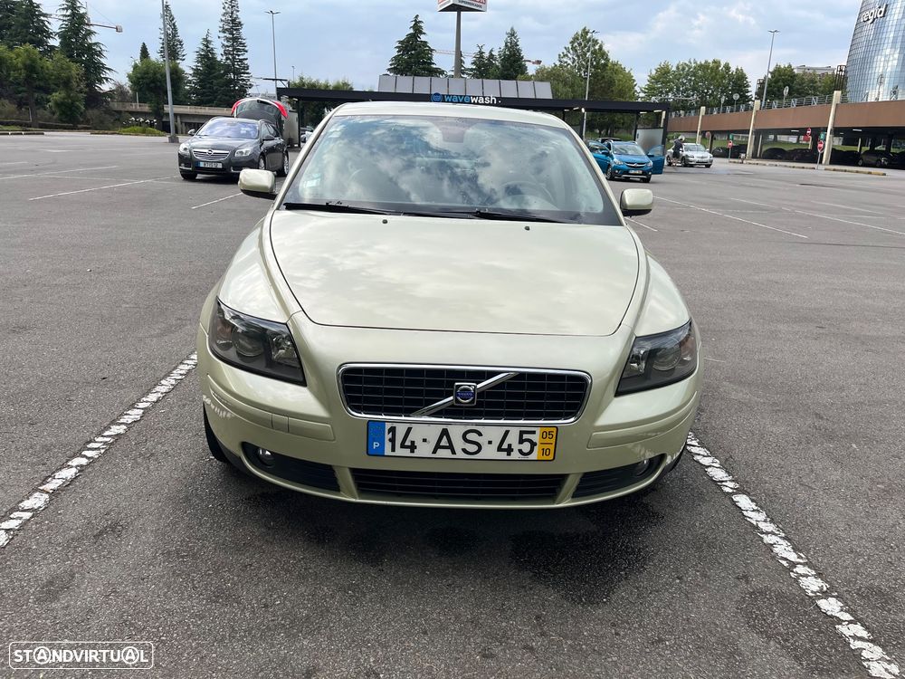 Volvo S40 2.0 D Nível 2 - 1
