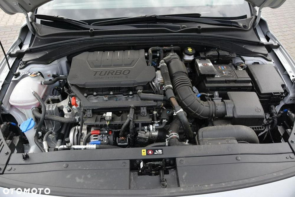 Hyundai i30 1.5 T-GDI 48V-Hybrid DCT Advantage - 38