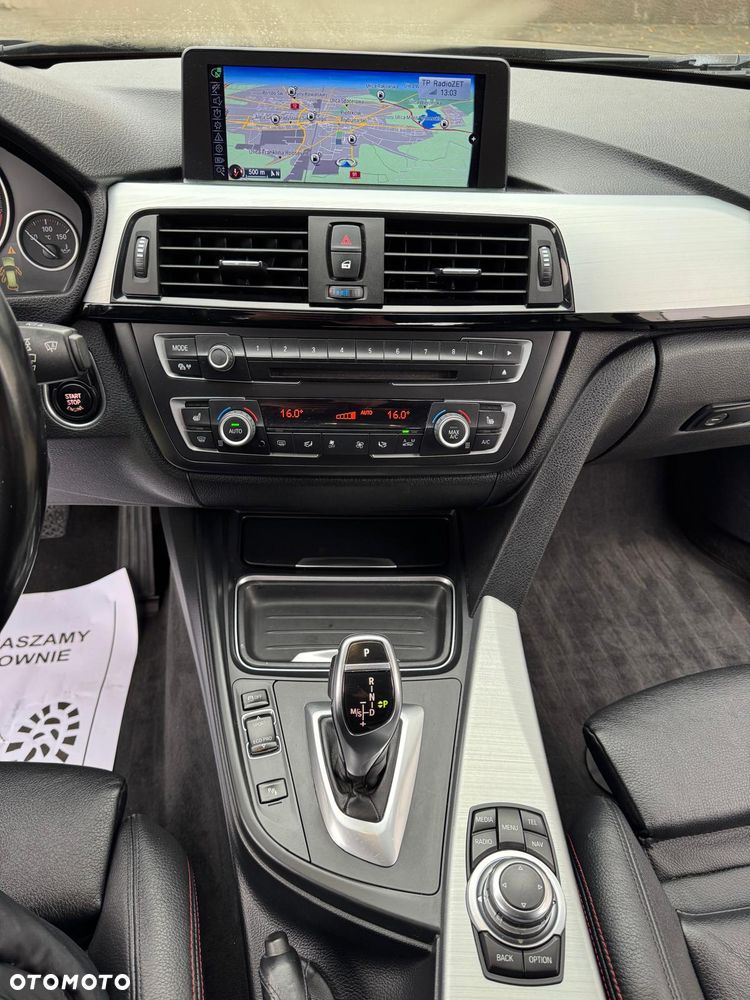 BMW Seria 3 330d Sport Line - 39