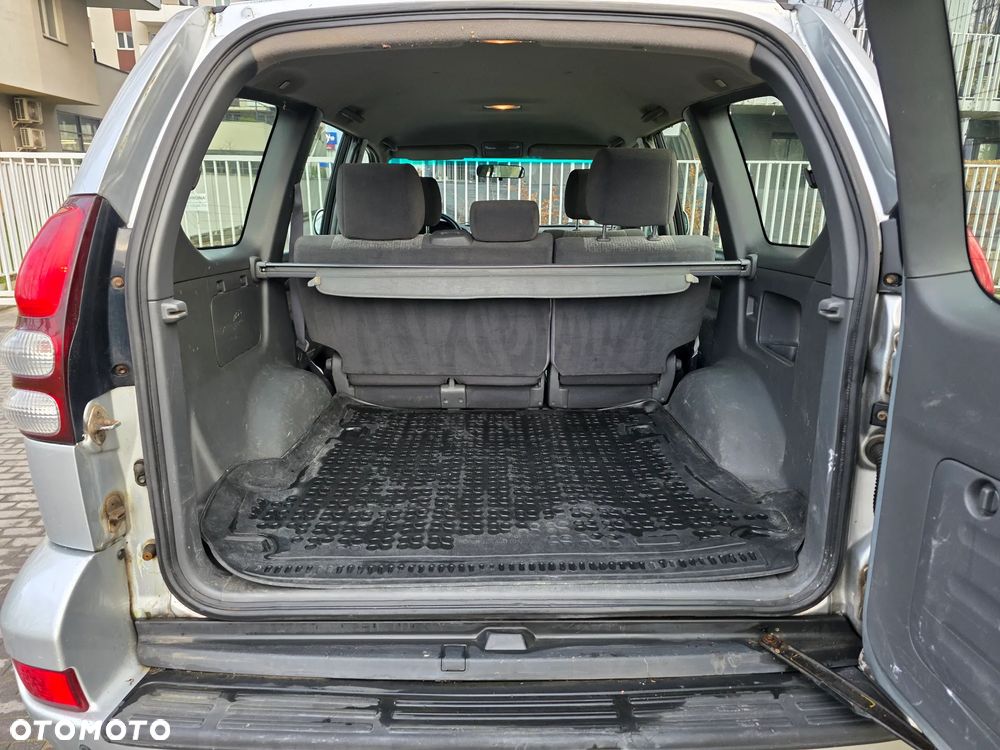 Toyota Land Cruiser 3.0 D Sol - 25