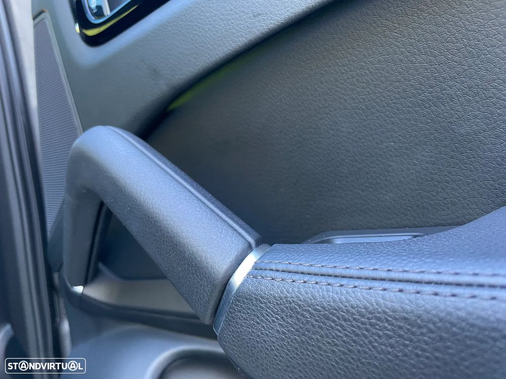 Porsche Cayenne Coupé E-Hybrid - 36