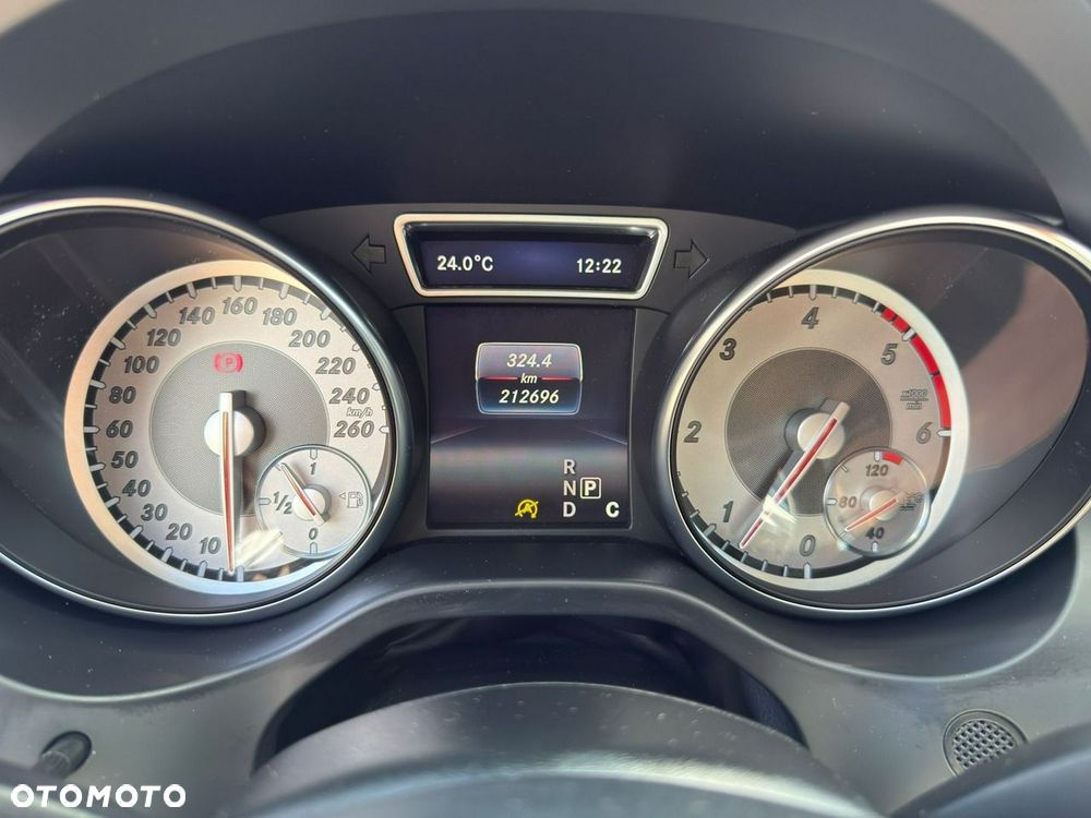 Mercedes-Benz CLA - 14