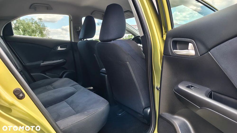 Honda Civic 1.8 i-VTEC Sport Black Edition - 32