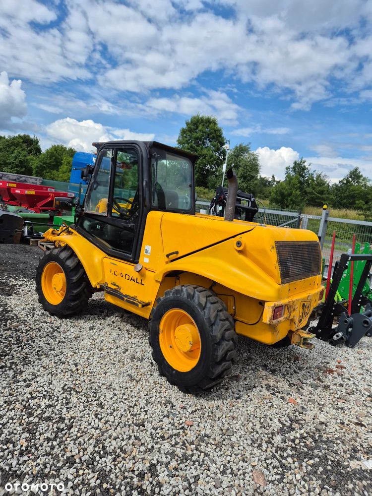 JCB - 2