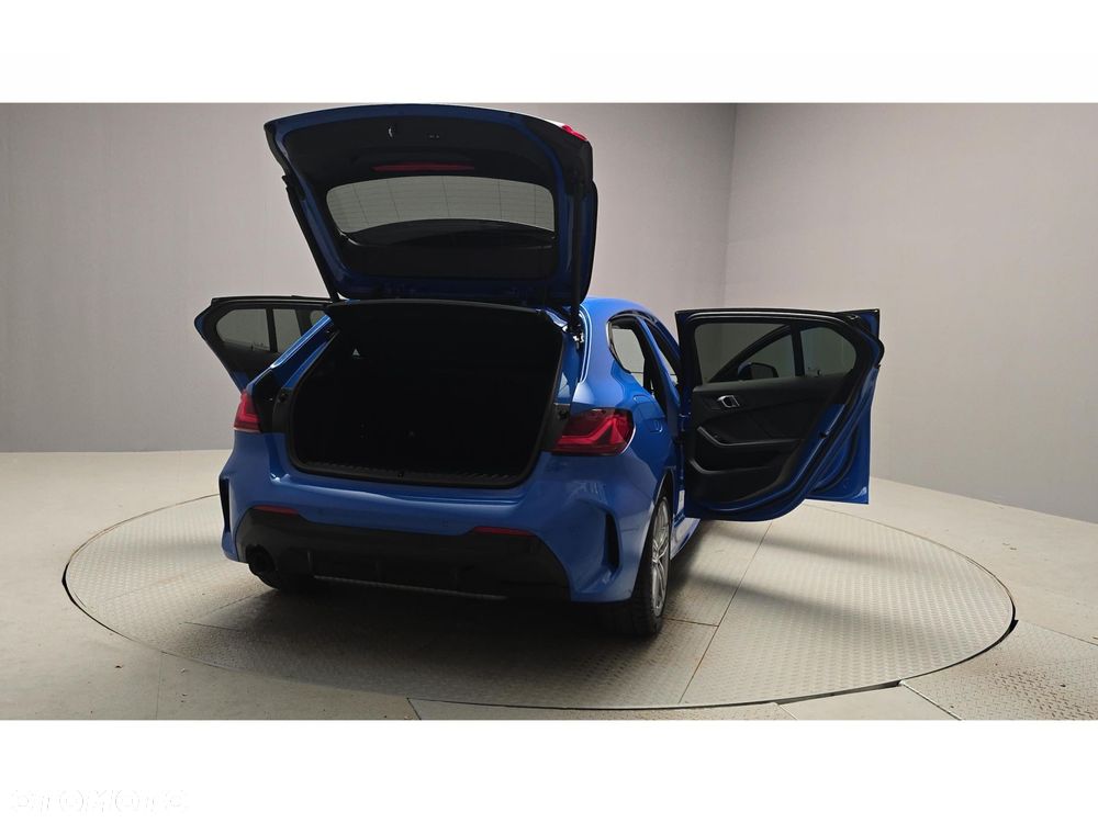 BMW Seria 1 118i M Sport - 12