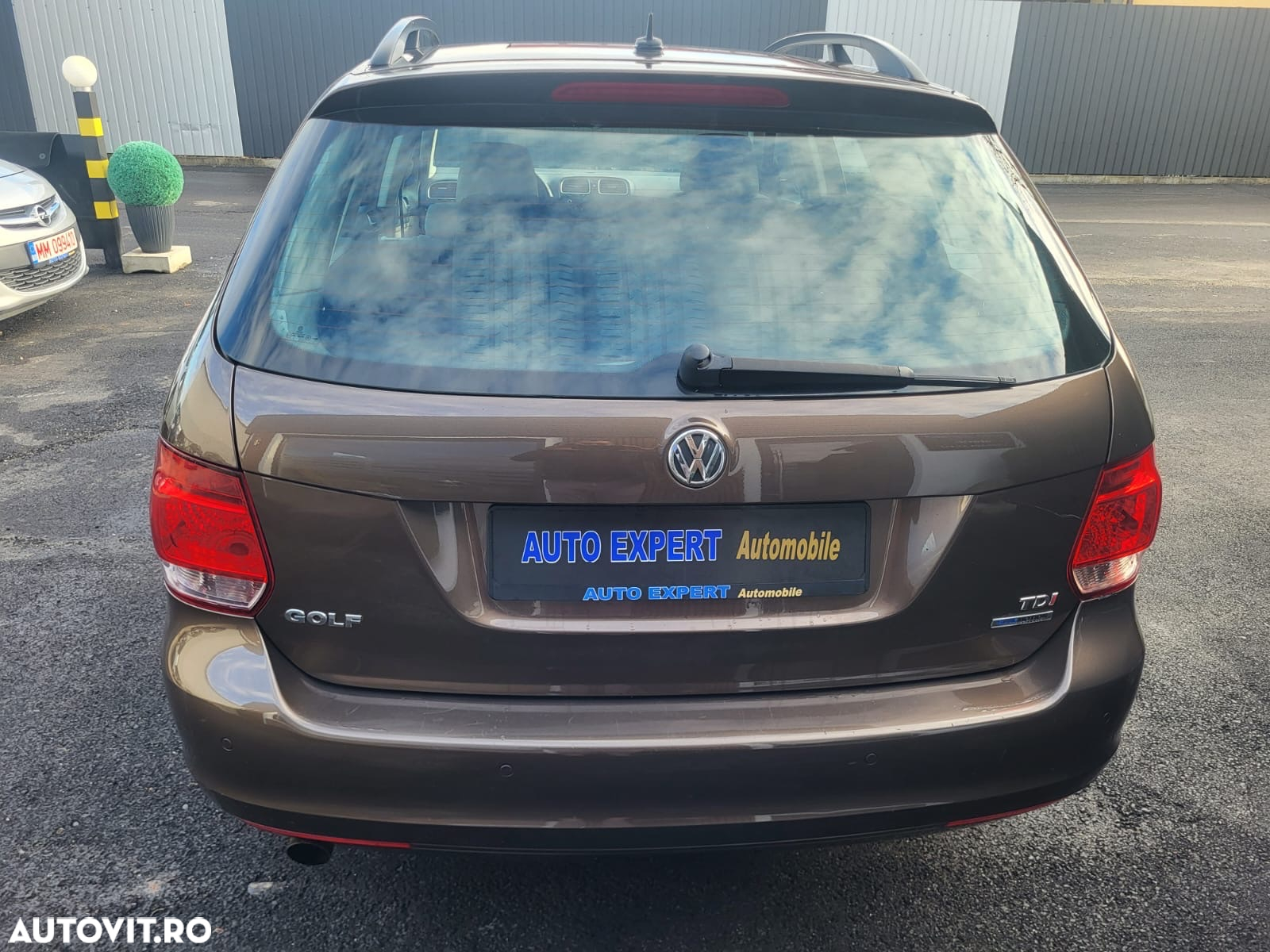 Volkswagen Golf Variant 1.6 TDI DPF Comfortline - 5
