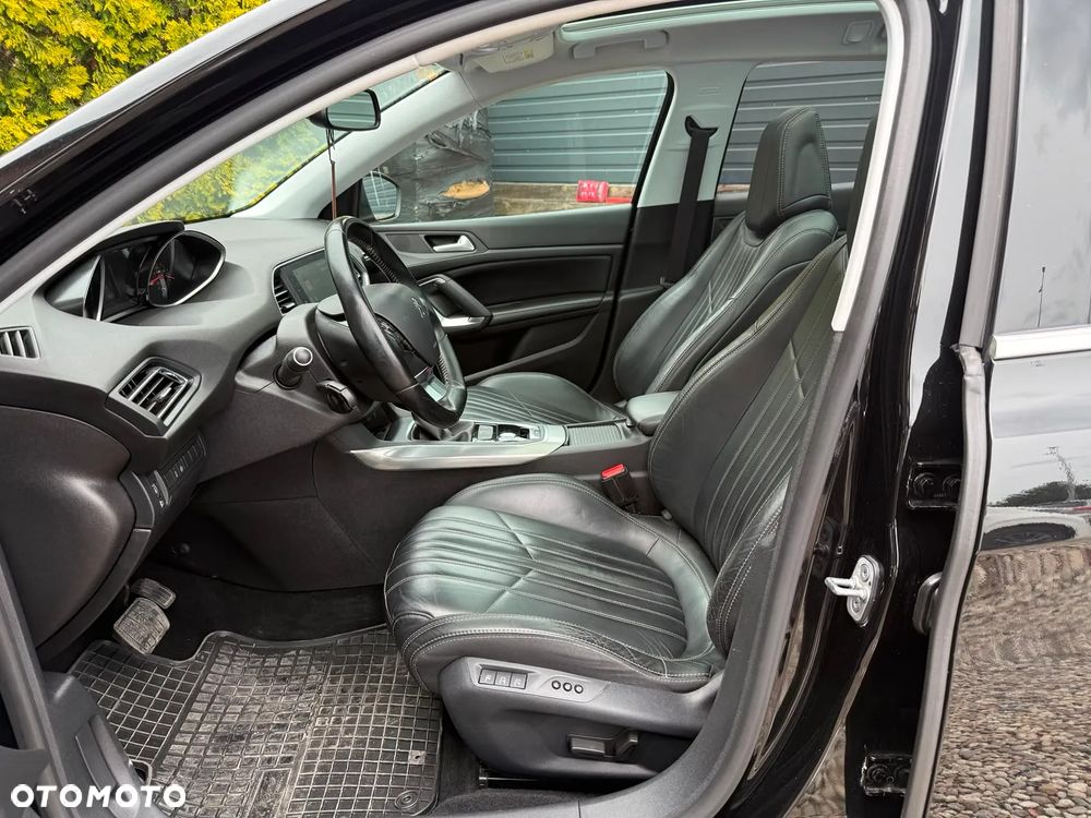 Peugeot 308 BlueHDi FAP 120 EAT6 Stop & Start Allure - 14