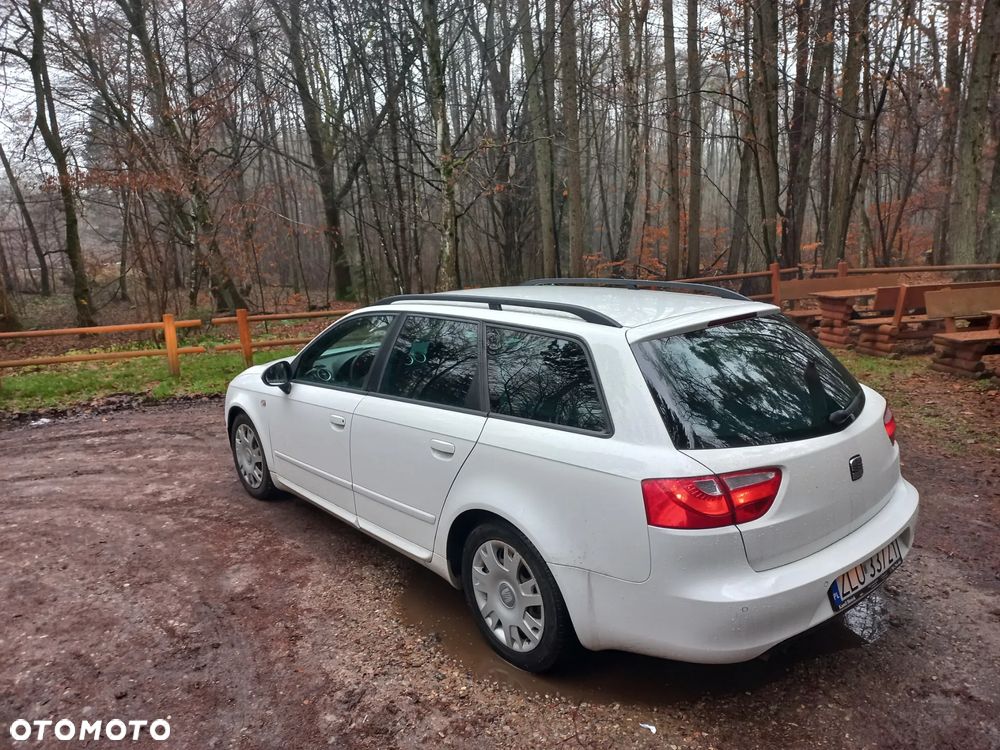 Seat Exeo - 4