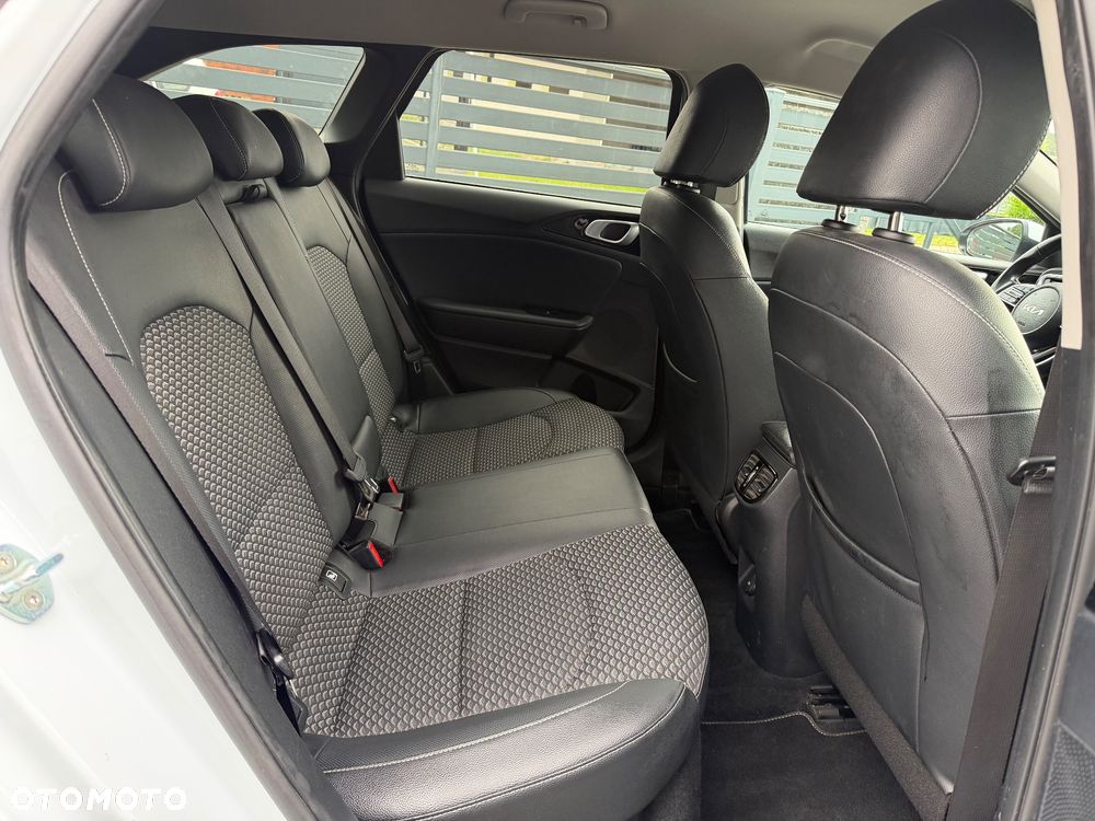 Kia Ceed 1.6 GDI DCT OPF Platinum Edition - 21