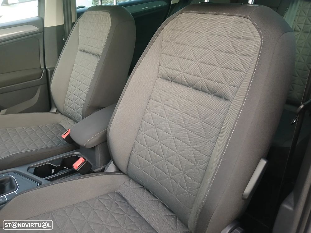 VW Tiguan 2.0 TDI Confortline DSG - 17
