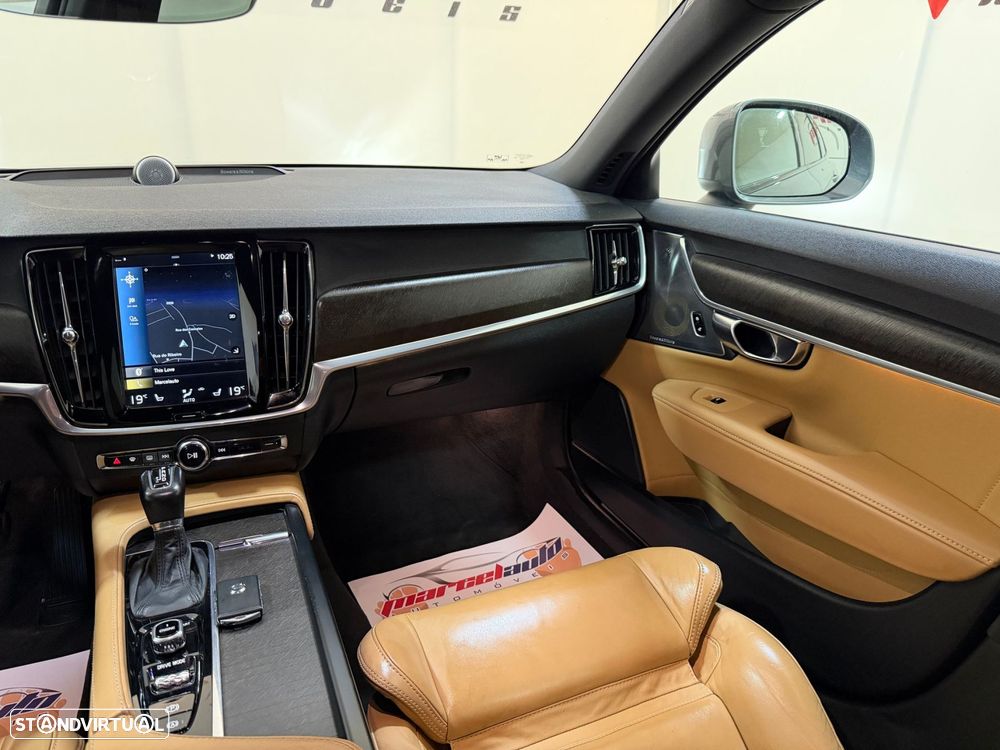 Volvo V90 Cross Country 2.0 D4 Pro AWD Geartronic - 49