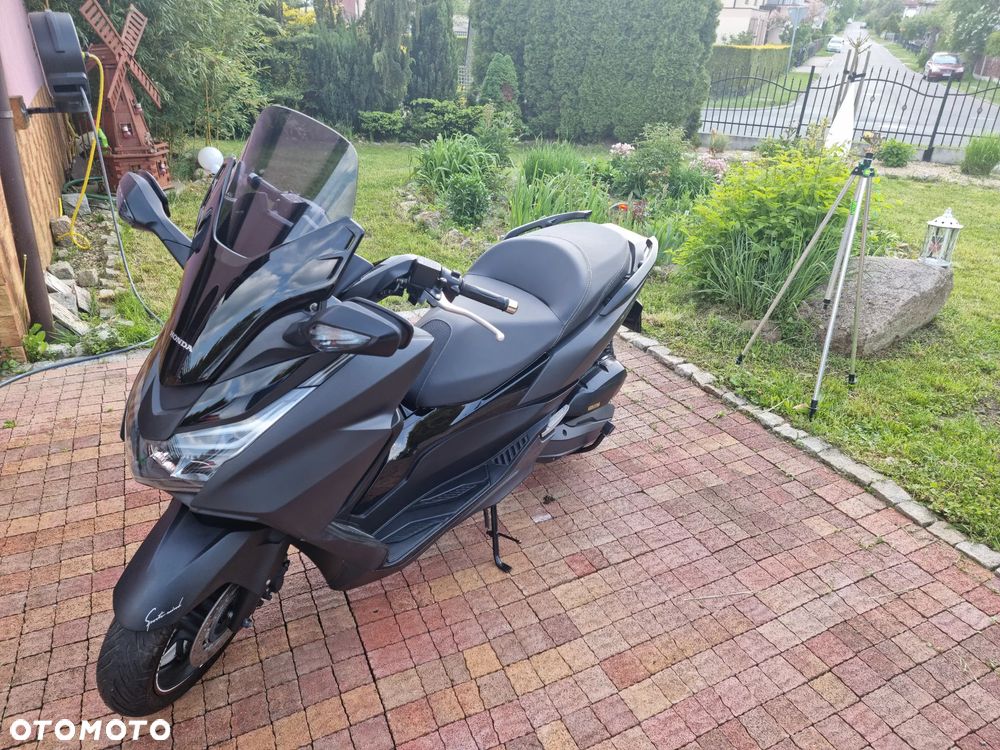 Honda NSS - 1