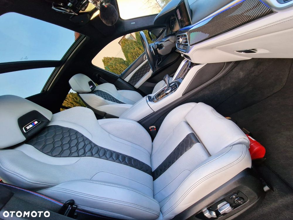 BMW X6M - 6