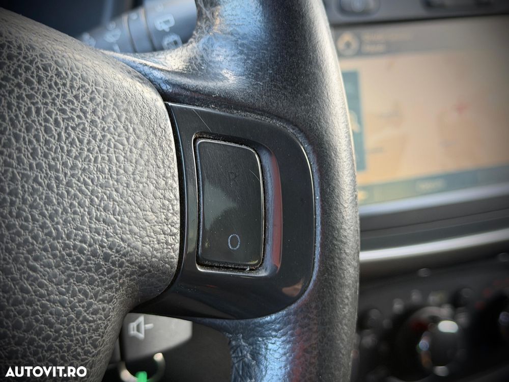 Dacia Logan MCV dCi 90 S&S Prestige - 27