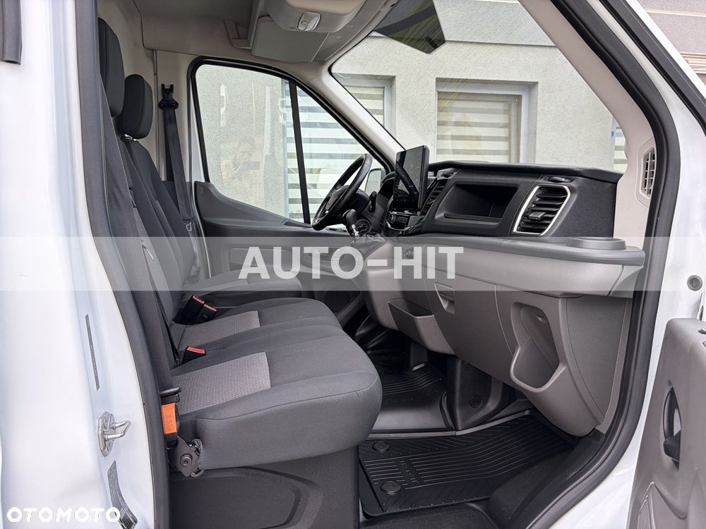 Ford Transit - 20