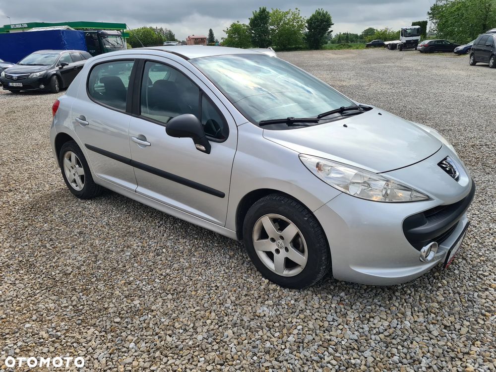 Peugeot 207 1.4 Trendy - 12