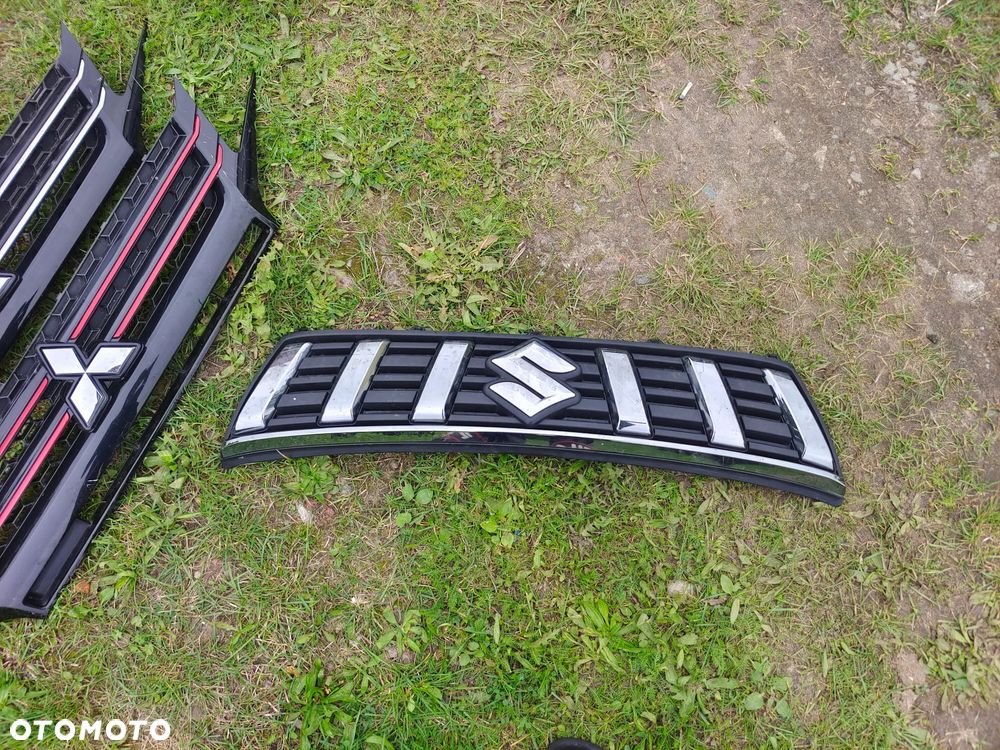 Suzuki Vitara 3 Lift atrapa grill - 5