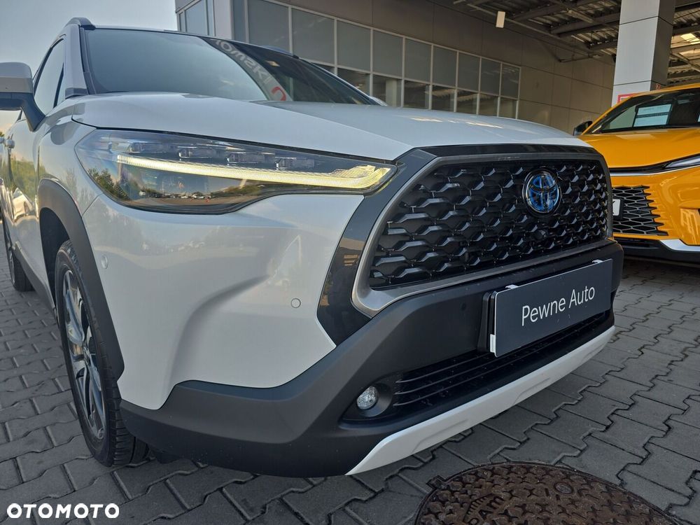 Toyota Corolla Cross 2.0 Hybrid Executive AWD - 22