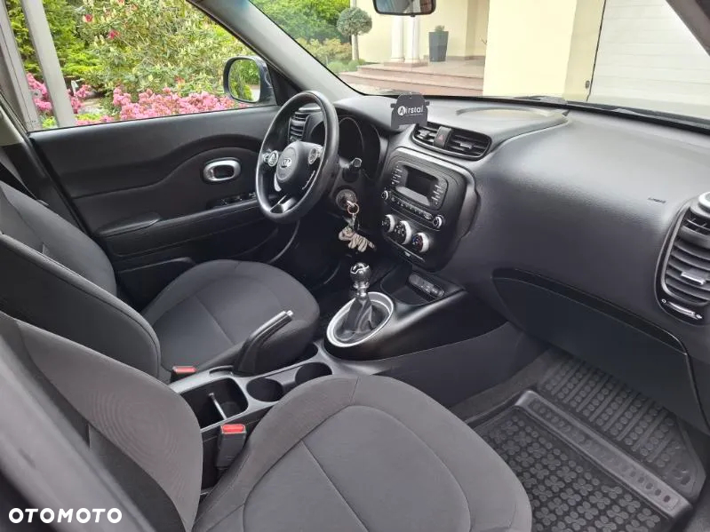 Kia Soul 1.6 CRDI Black Collection - 5