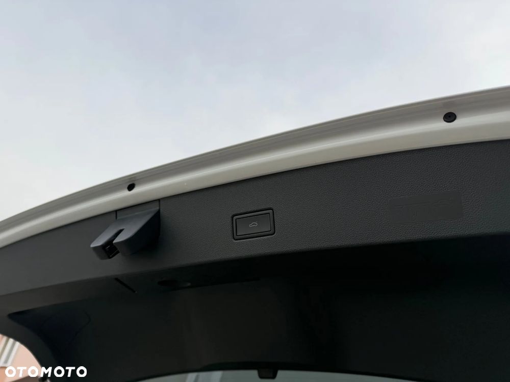 Volkswagen T-Roc 2.0 TSI 4Motion Style DSG - 8