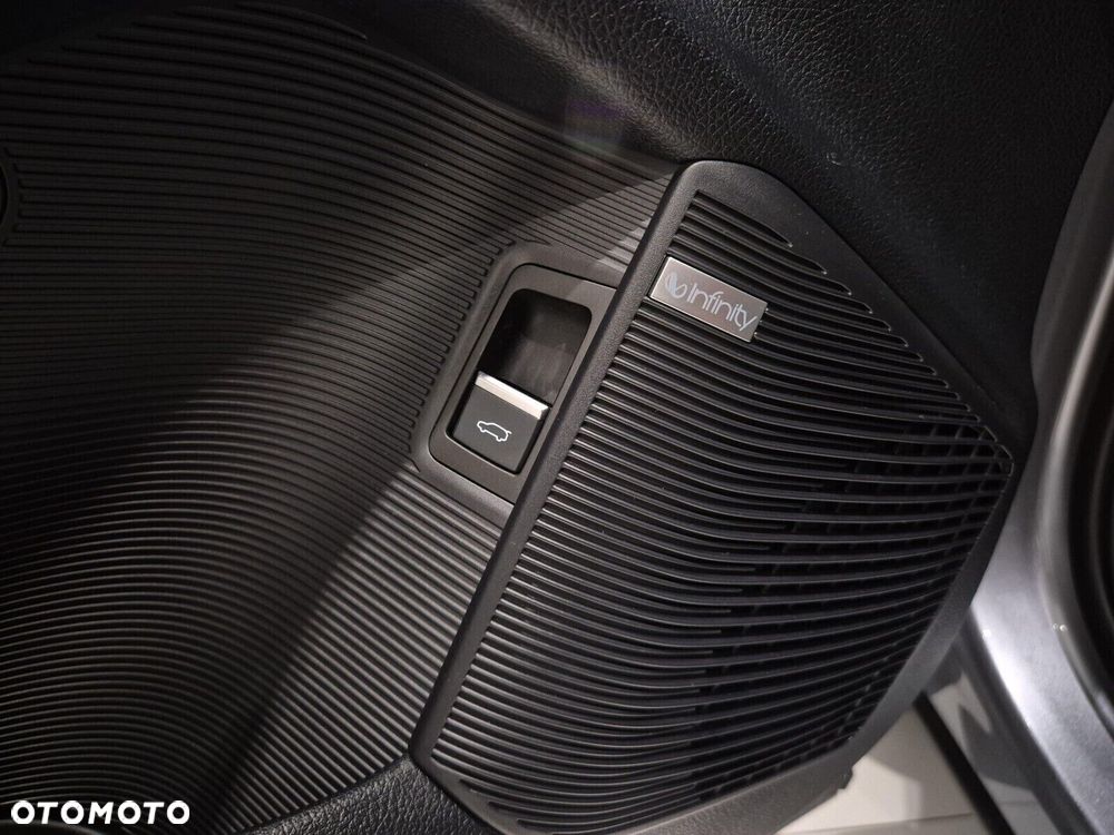 BYD Seal U - 12