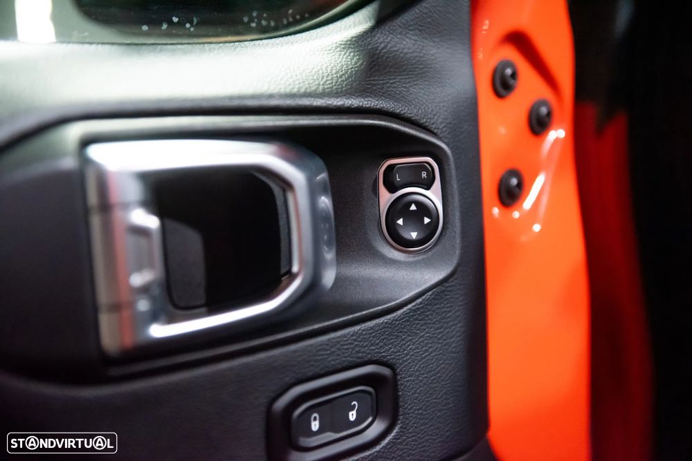 Jeep Wrangler Unlimited 2.0 T-GDI Hardtop AWD Auto Rubicon - 39