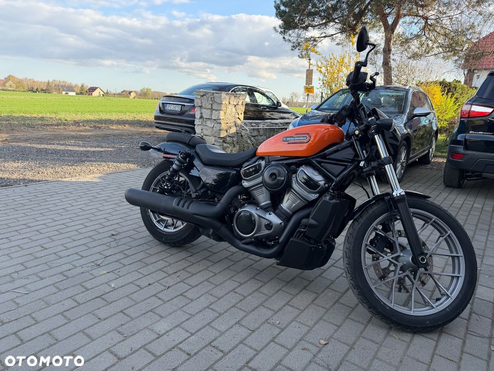 Harley-Davidson Sportster Nightster 975 - 1