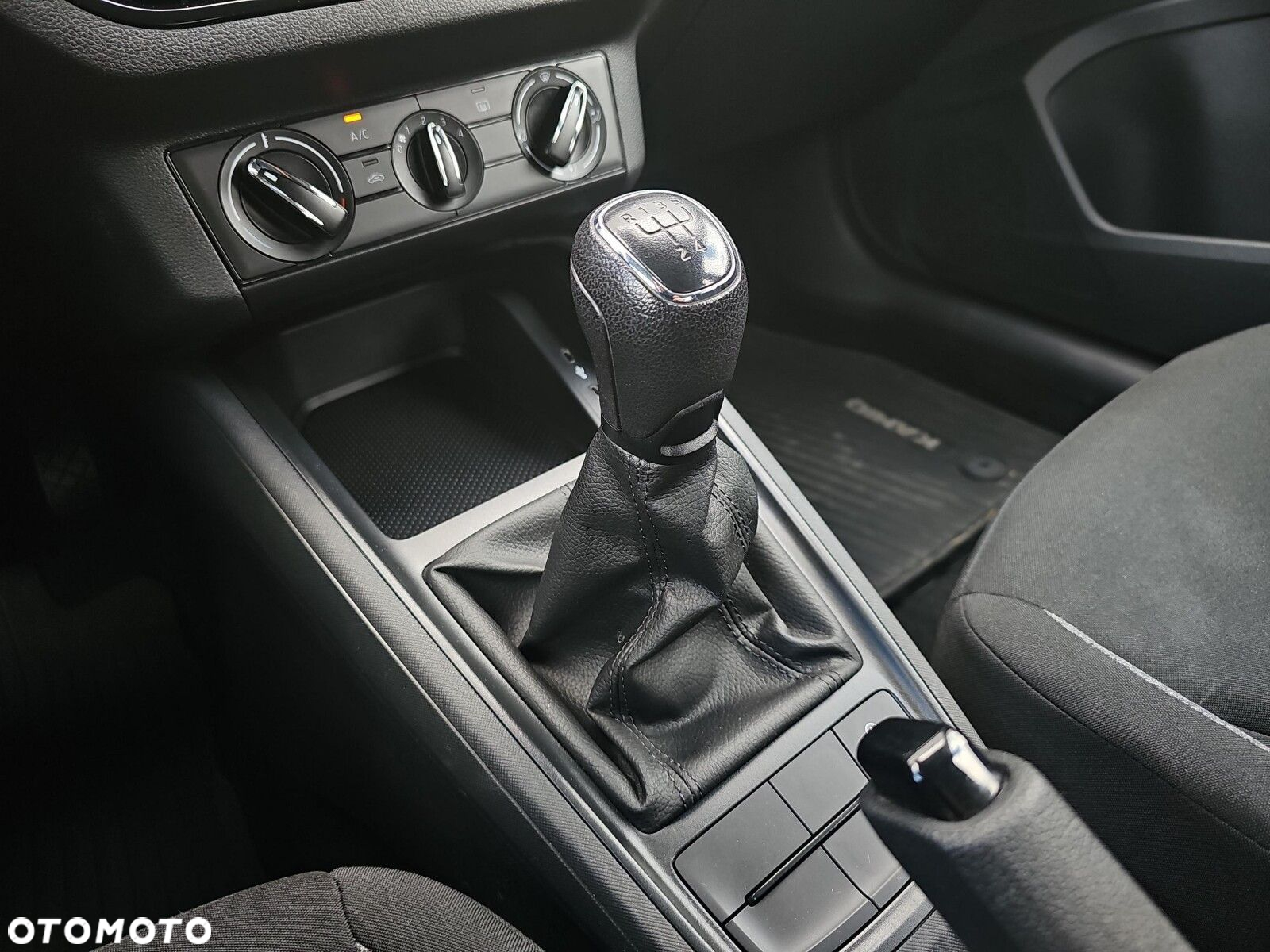 Skoda Kamiq 1.0 TSI Active - 12