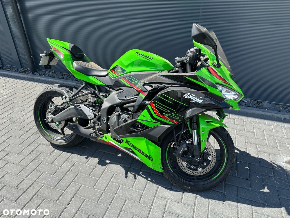 Kawasaki ZX - 6