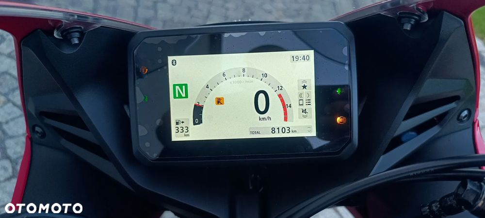 Honda CBR - 33