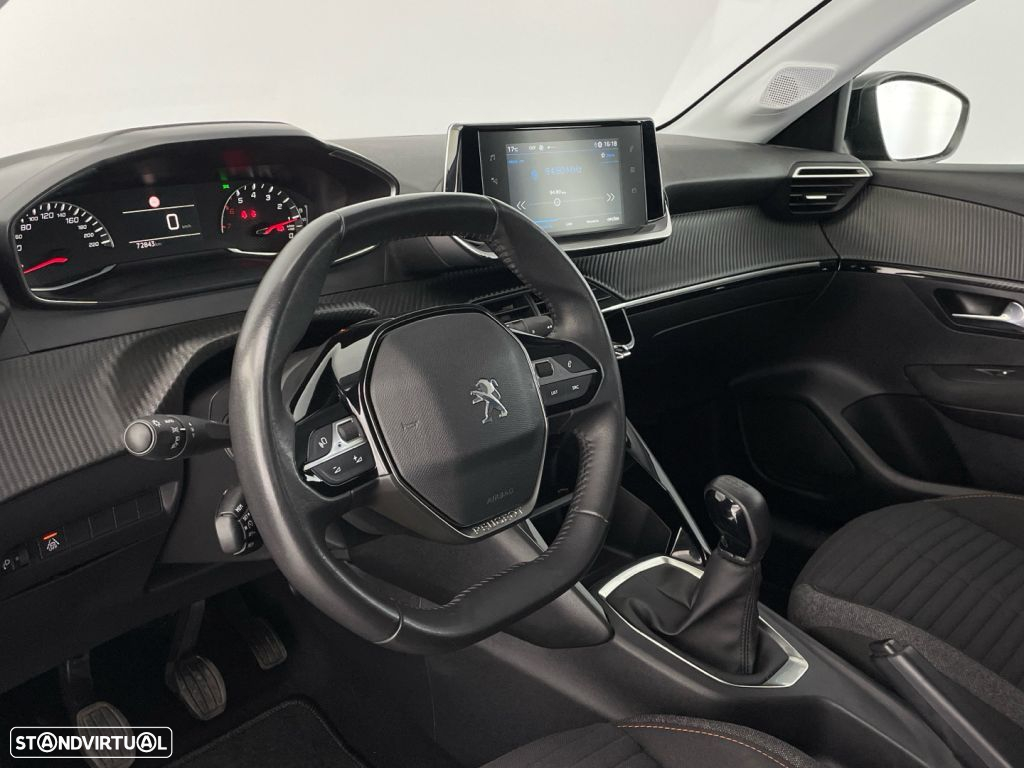 Peugeot 208 1.2 PureTech Active Pack - 17