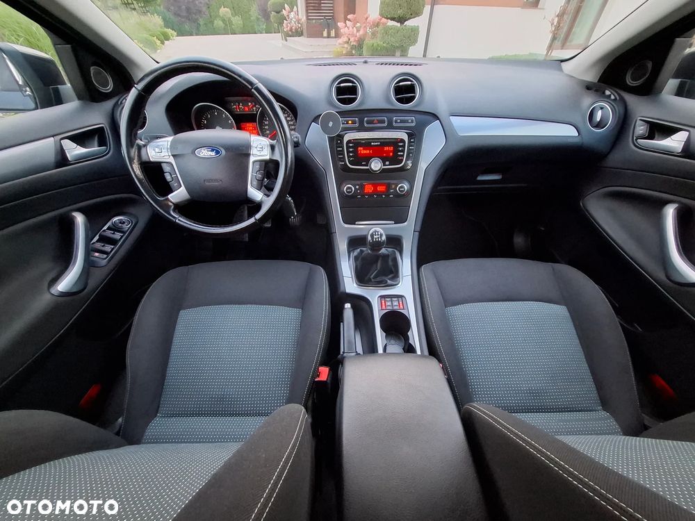 Ford Mondeo 1.6 Ti-VCT Trend - 34