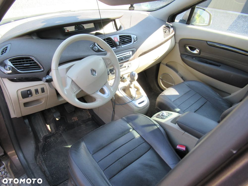 Renault Scenic dCi 130 FAP Dynamique - 6
